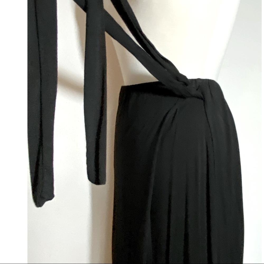 Black Stretch Wrap Skirt with Tie Waist, M - Picture 4 of 7